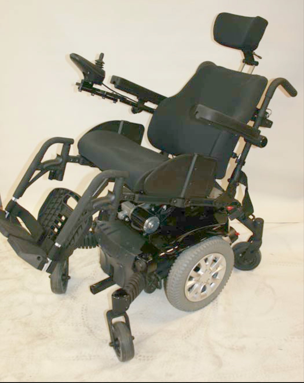 new-arrival-of-power-chairs-alberni-ca